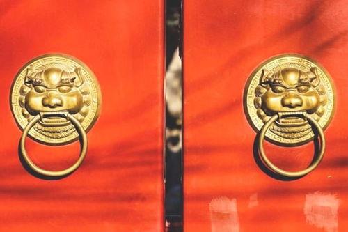 娱乐吃瓜酱一块钱金饰,揭秘吃瓜酱的神秘魅力 第2张 娱乐吃瓜酱一块钱金饰,揭秘吃瓜酱的神秘魅力 第2张